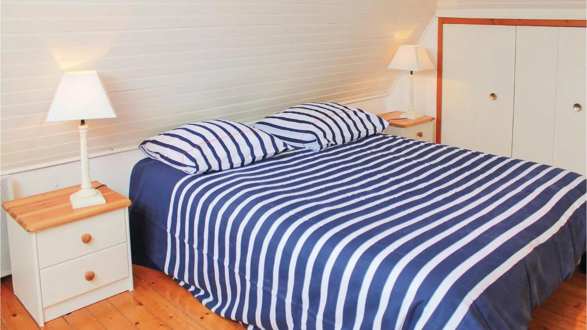 2 Bedroom Gorgeous Home In Sibiril Mogueriec Дом отдыха